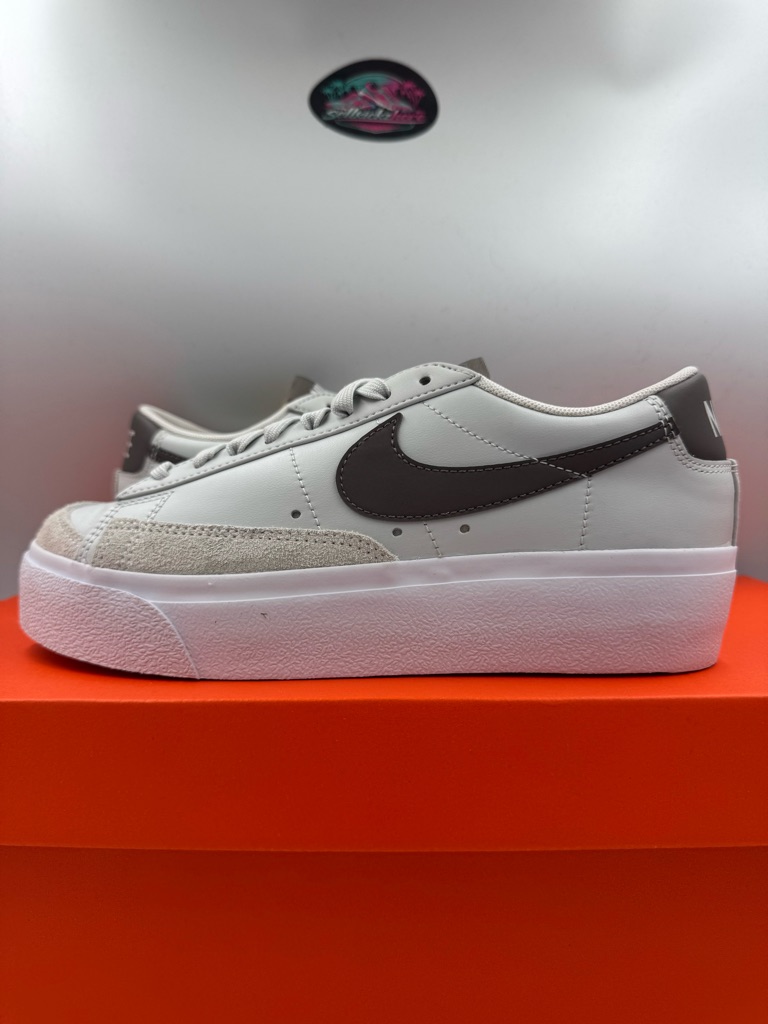 Nike Blazer Low 77 Platform Jade Dark Grey Brand New Size 7 Women